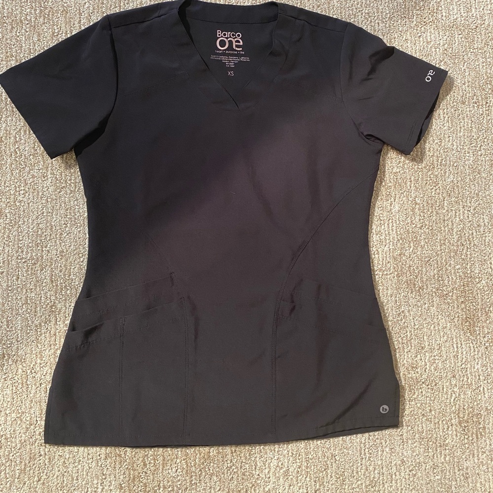 Barco One WOMENS Scrub Short Sleeve Shirt Size XS, Black